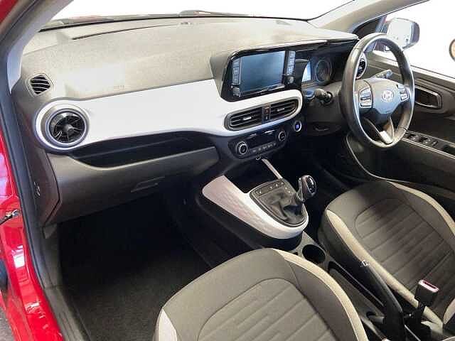 Hyundai i10 1.2 Premium Hatchback 5dr Petrol Auto Euro 6 (s/s) (84 ps)