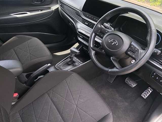 Hyundai Bayon 1.0 T-GDi MHEV Premium SUV 5dr Petrol Hybrid DCT Euro 6 (s/s) (100 ps)
