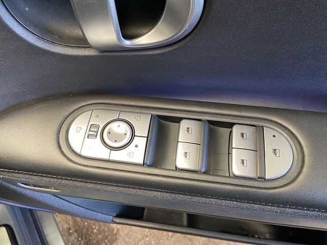 Hyundai IONIQ 5 73kWh Ultimate Hatchback 5dr Electric Auto (217 ps) Galactric Grey