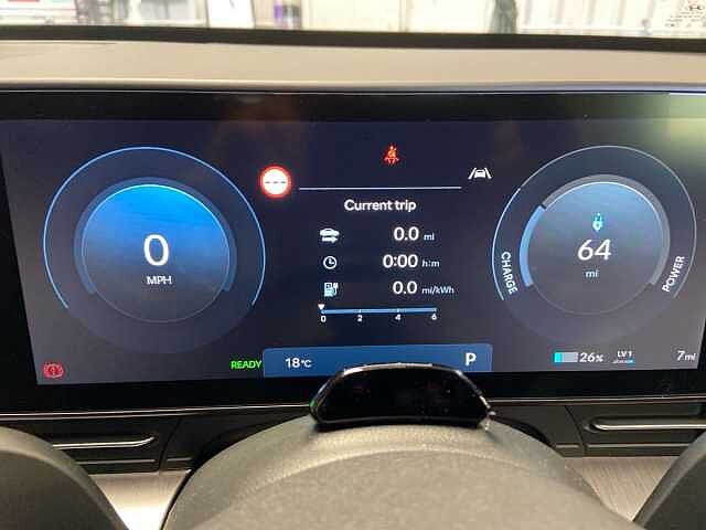 Hyundai KONA 65.4kWh Advance SUV 5dr Electric Auto (218 ps) Serenity White