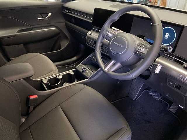 Hyundai KONA 65.4kWh Advance SUV 5dr Electric Auto (218 ps) Serenity White