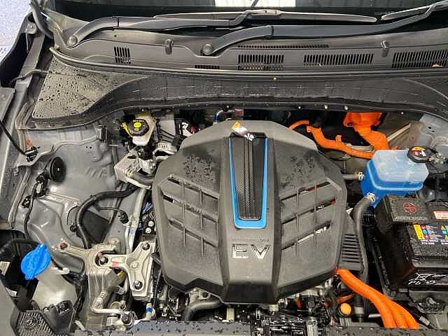 Hyundai KONA 64kWh Premium SUV 5dr Electric Auto (10.5kW Charger) (204 ps) Ecotronic Grey