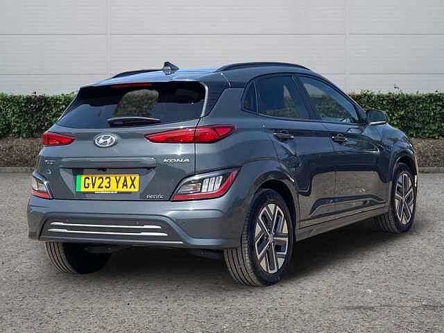 Hyundai KONA 64kWh Premium SUV 5dr Electric Auto (10.5kW Charger) (204 ps) Ecotronic Grey