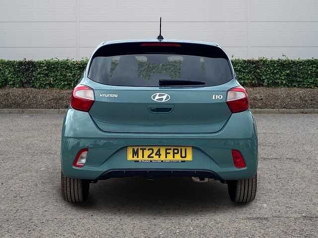 Hyundai i10 1.2 Premium Hatchback 5dr Petrol Auto Euro 6 (s/s) (84 ps)