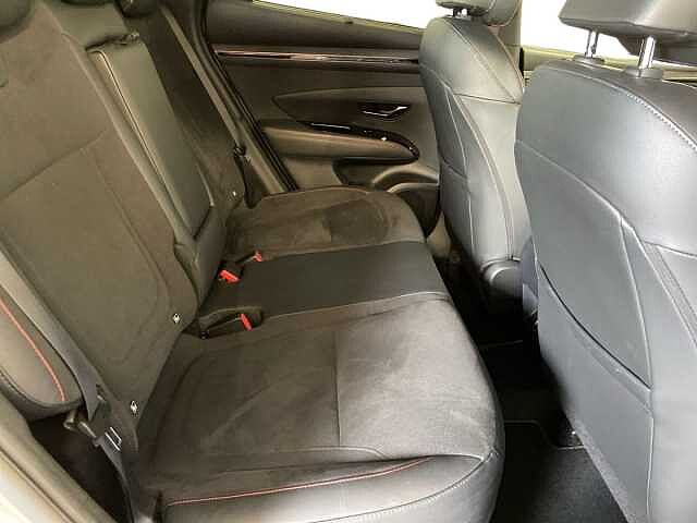 Hyundai TUCSON 1.6 h T-GDi N Line S SUV 5dr Petrol Hybrid Auto Euro 6 (s/s) (230 ps) Shimmering Silver