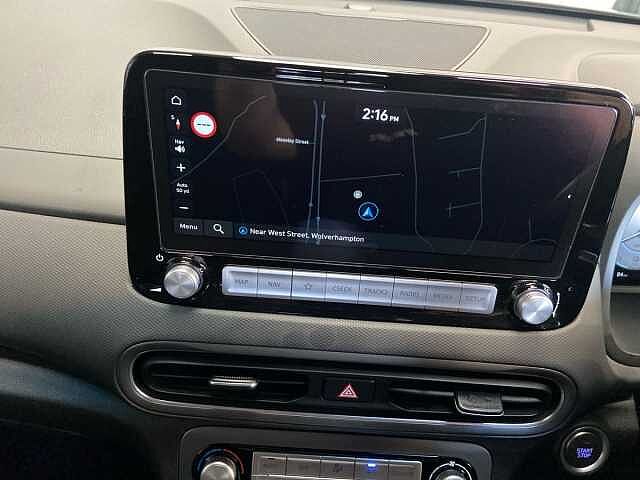 Hyundai Kona 64kWh Premium SUV 5dr Electric Auto (10.5kW Charger) (204 ps)