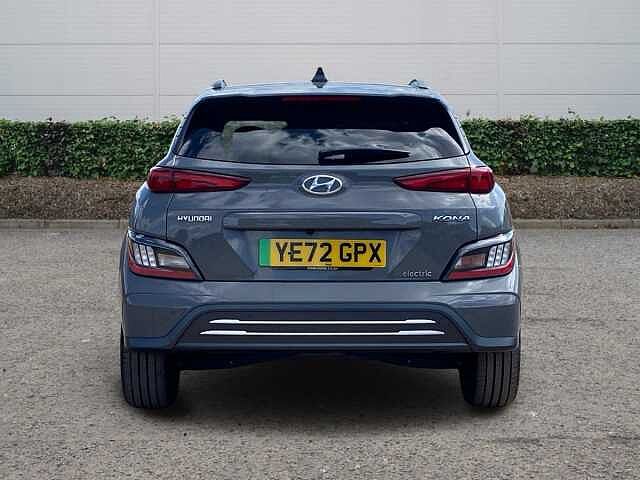 Hyundai Kona 64kWh Premium SUV 5dr Electric Auto (10.5kW Charger) (204 ps)