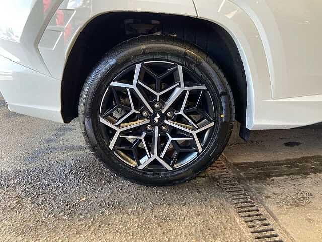Hyundai TUCSON 1.6 h T-GDi N Line S SUV 5dr Petrol Hybrid Auto Euro 6 (s/s) (230 ps) Atlas White