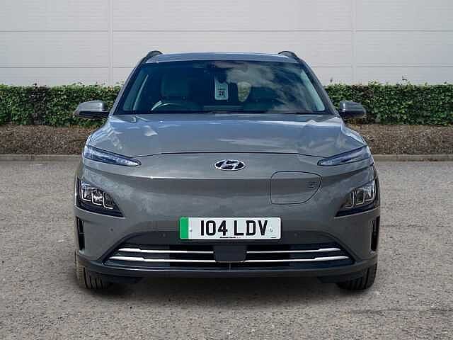 Hyundai Kona 64kWh Ultimate SUV 5dr Electric Auto (10.5kW Charger) (204 ps)