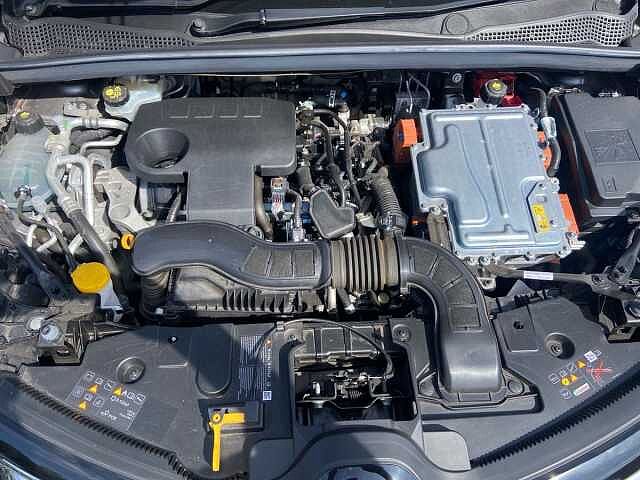 Renault Captur 1.6 E-TECH techno SUV 5dr Petrol Hybrid Auto Euro 6 (s/s) (145 ps)