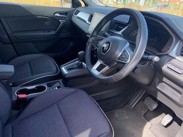 Renault Captur 1.6 E-TECH techno SUV 5dr Petrol Hybrid Auto Euro 6 (s/s) (145 ps)