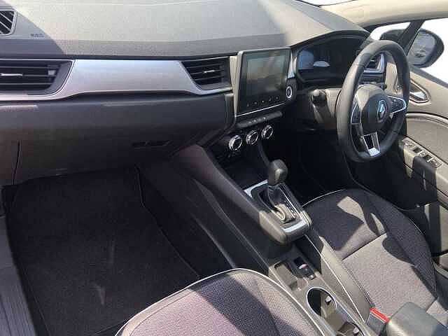 Renault Captur 1.6 E-TECH techno SUV 5dr Petrol Hybrid Auto Euro 6 (s/s) (145 ps)