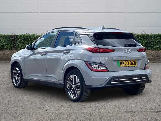 Hyundai Kona 64kWh Ultimate SUV 5dr Electric Auto (10.5kW Charger) (204 ps)