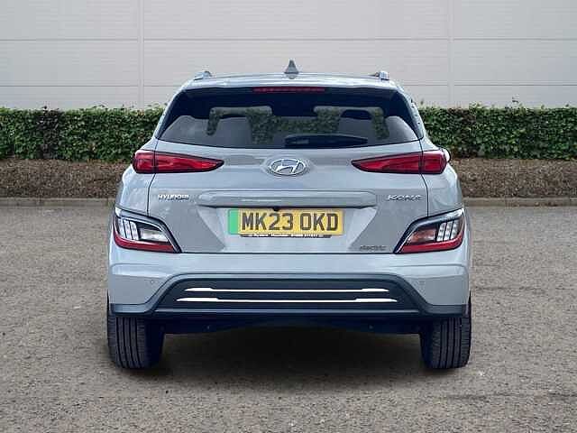Hyundai Kona 64kWh Ultimate SUV 5dr Electric Auto (10.5kW Charger) (204 ps)