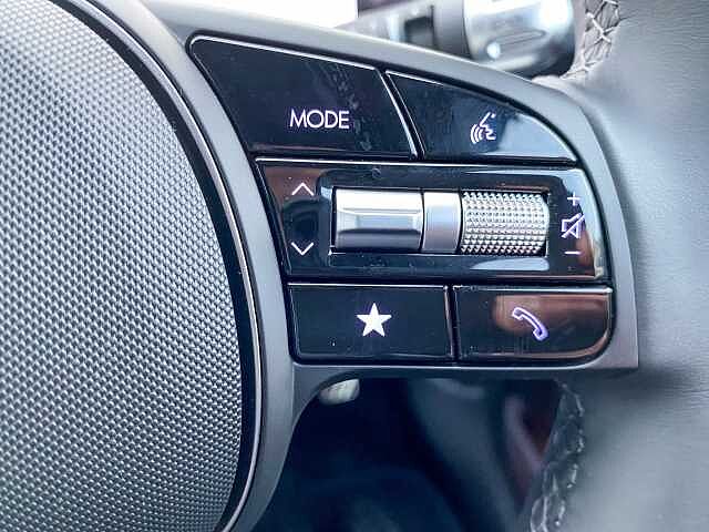 Hyundai IONIQ 6 E (228ps) Premium 77kWh (Single Motor) RWD