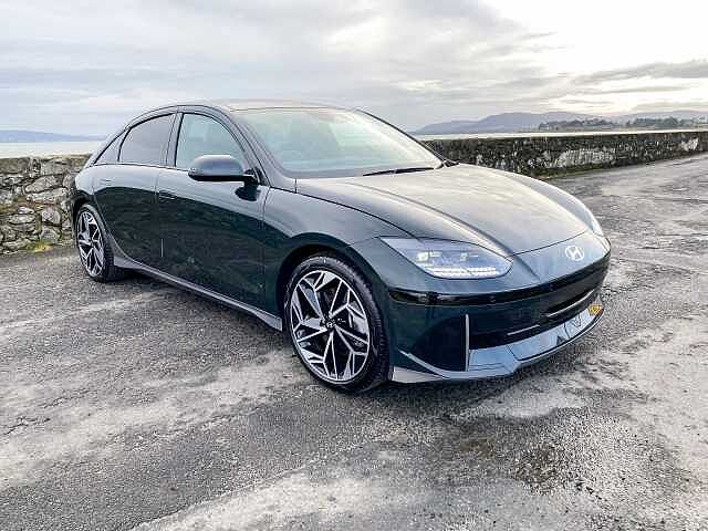 Hyundai IONIQ 6 E (228ps) Premium 77kWh (Single Motor) RWD