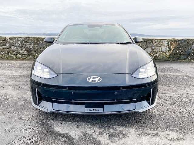 Hyundai IONIQ 6 E (228ps) Premium 77kWh (Single Motor) RWD