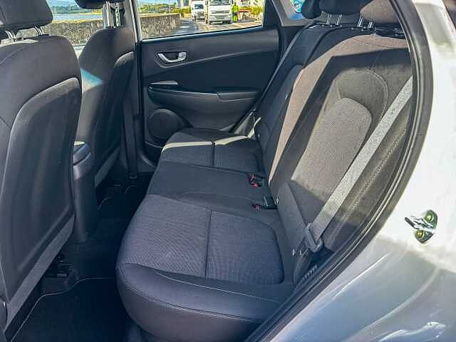 Hyundai KONA 1.0 TGDi 48V MHEV SE Connect 5dr White