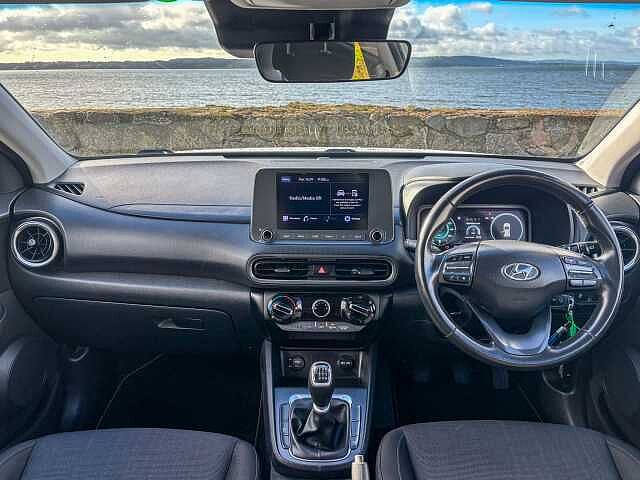 Hyundai KONA 1.0 TGDi 48V MHEV SE Connect 5dr White