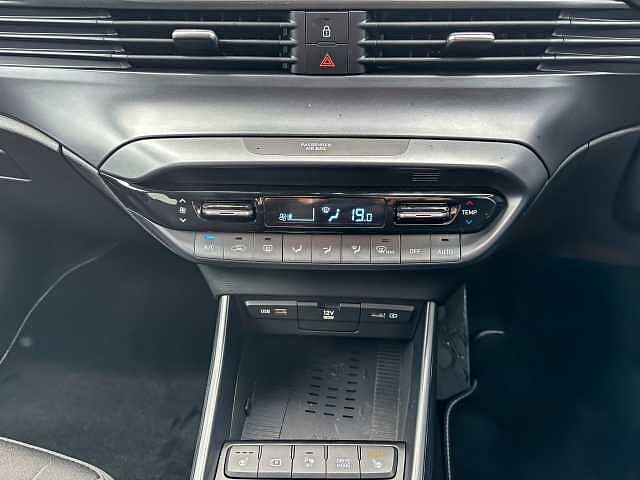 Hyundai BAYON 1.0 TGDi 48V MHEV Premium 5dr DCT Blue