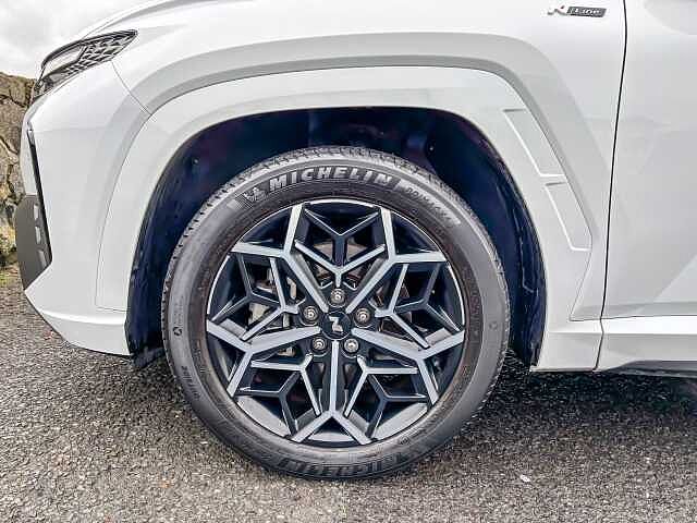 Hyundai TUCSON 1.6 TGDi Hybrid 230 N Line 5dr 2WD Auto White