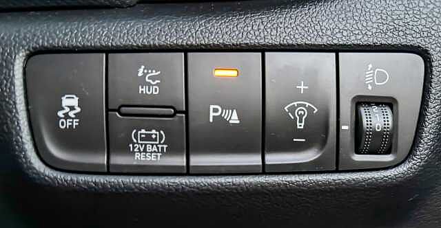 Hyundai KONA 1.6 GDi Hybrid Ultimate 5dr DCT Grey