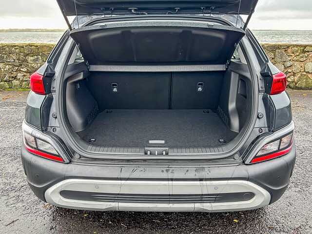 Hyundai KONA 1.6 GDi Hybrid SE Connect 5dr DCT Grey