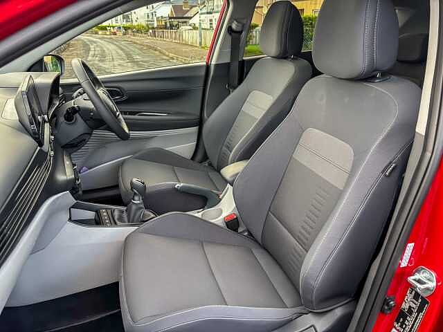 Hyundai BAYON 1.0 TGDi Ultimate 5dr Red