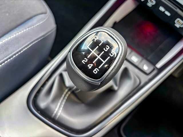 Hyundai BAYON 1.0 TGDi Ultimate 5dr Red