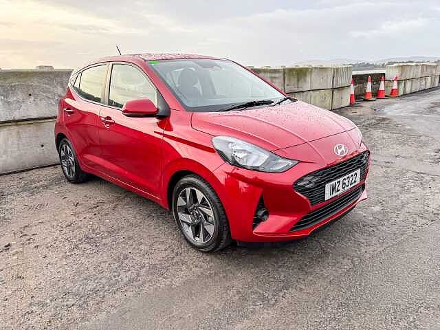 1.0 [63] Advance 5dr [Nav]