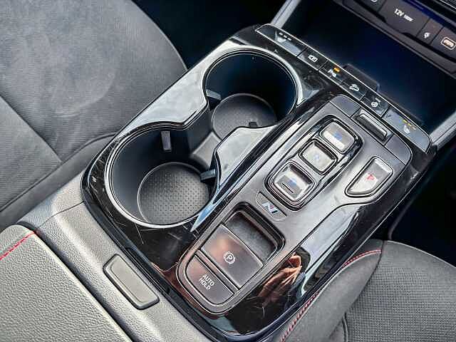 Hyundai TUCSON 1.6 TGDi Hybrid 230 N Line S 5dr 2WD Auto Red