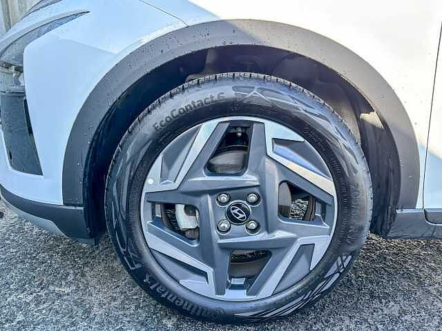 Hyundai BAYON 1.0 TGDi Ultimate 5dr DCT White