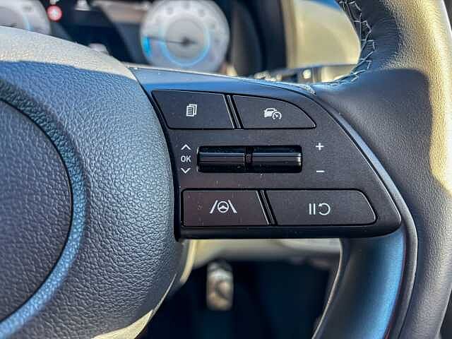 Hyundai BAYON 1.0 TGDi Ultimate 5dr DCT White