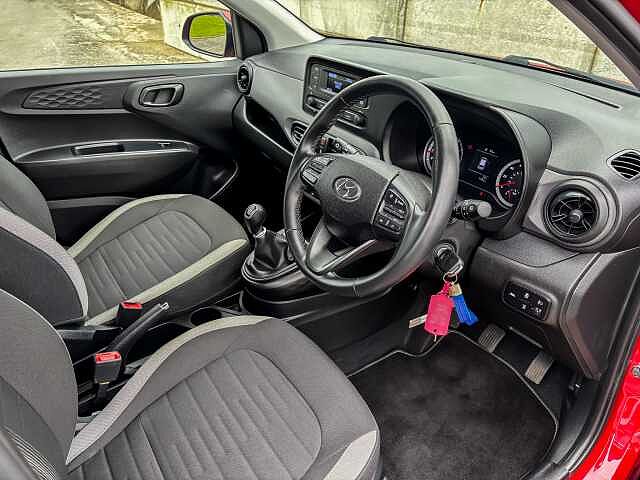 Hyundai I10 1.0 MPi SE 5dr Red