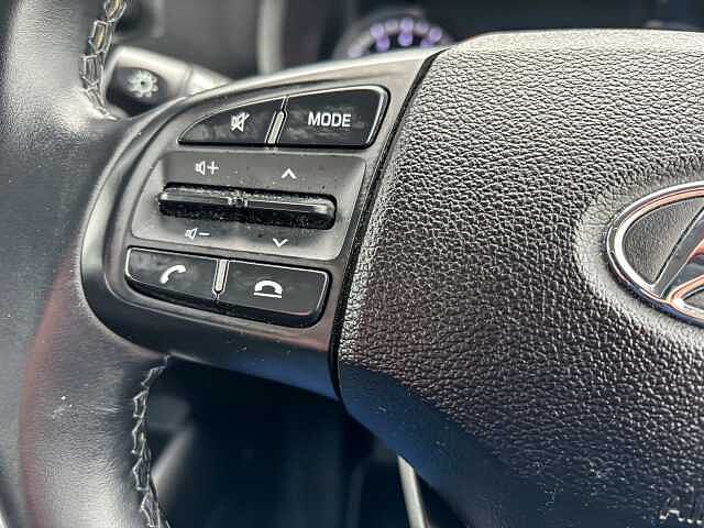 Hyundai I10 1.0 MPi SE 5dr Red