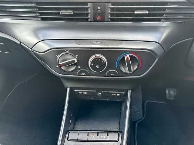 Hyundai I20 1.0T GDi 48V MHD SE Connect 5dr DCT Blue