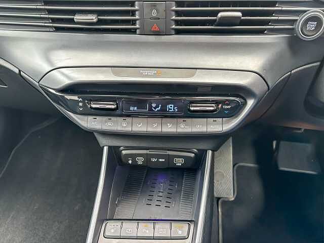 Hyundai I20 1.0T GDi 90 Tech Line 5dr DCT White
