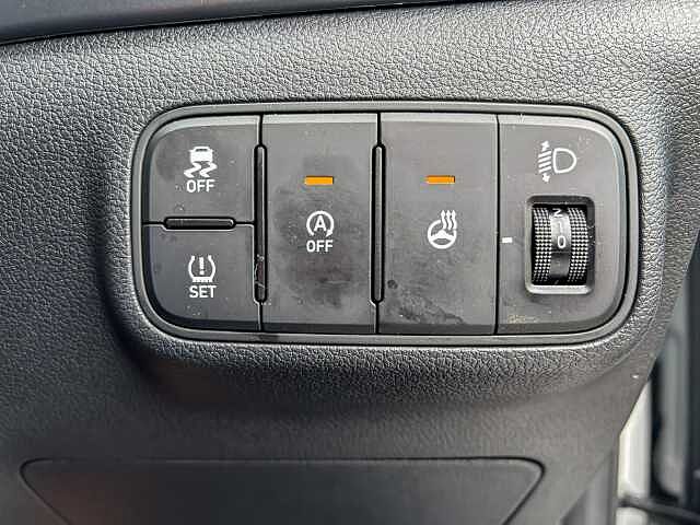Hyundai I20 1.0T GDi 90 Tech Line 5dr DCT White