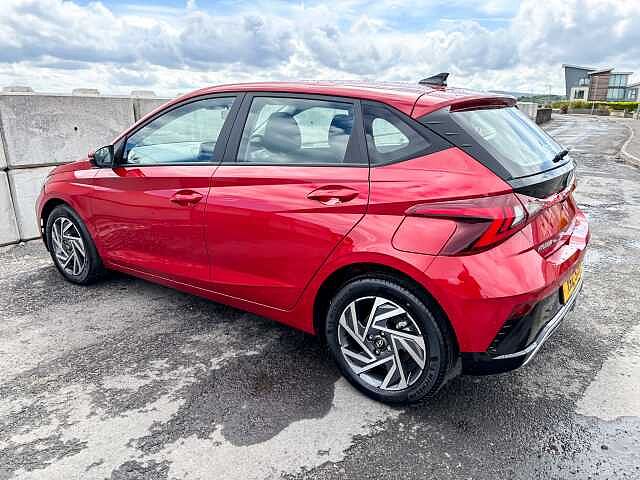 Hyundai i20 1.0T GDi Advance 5dr