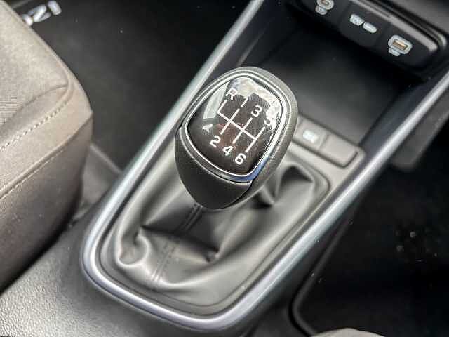 Hyundai i20 1.0T GDi Advance 5dr