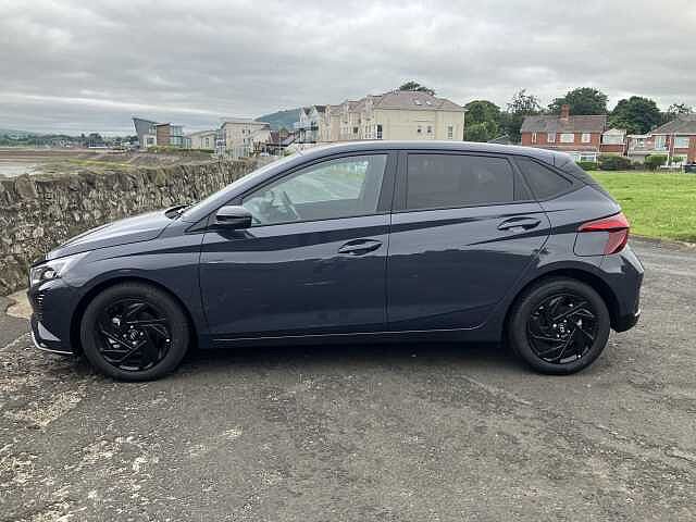 Hyundai i20 1.0T GDi 90 Black Line 5dr