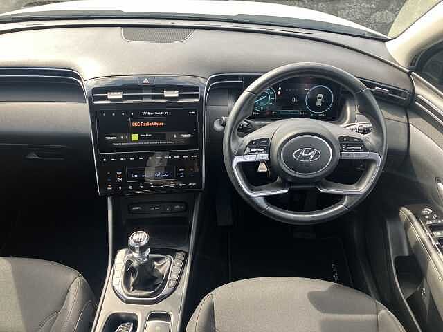 Hyundai TUCSON 1.6 TGDi 48V MHD Premium 5dr 2WD White