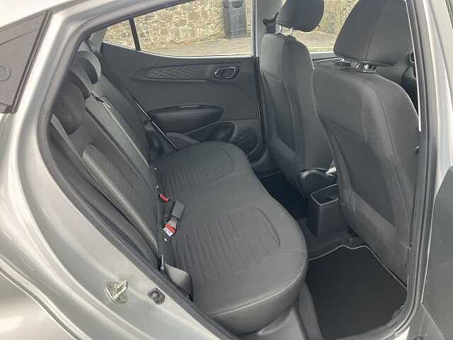 Hyundai I10 1.0 MPi SE 5dr Silver