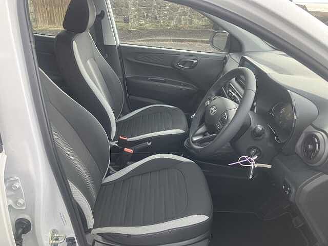 Hyundai I10 1.0 [63] Advance 5dr [Nav] White