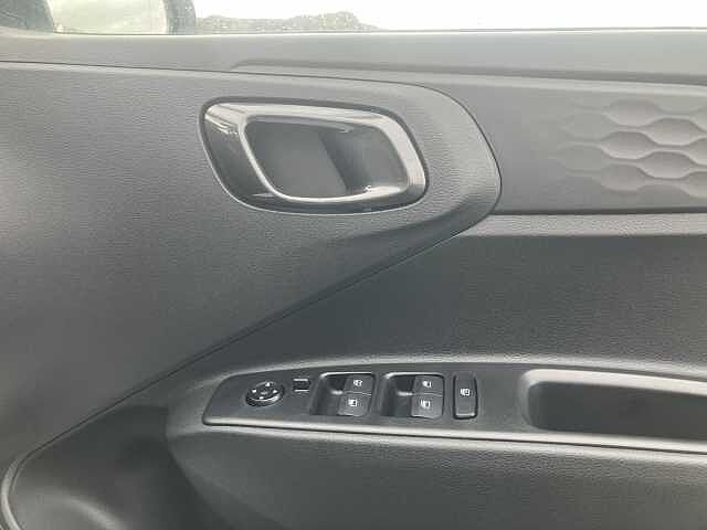 Hyundai I10 1.0 [63] Advance 5dr [Nav] White