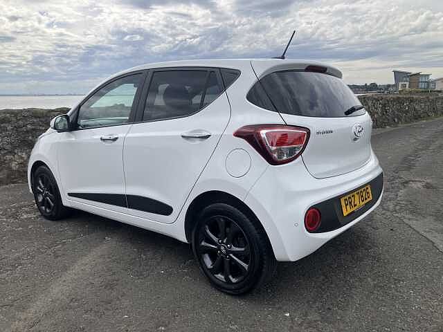 Hyundai i10 1.2 Premium SE 5dr Auto