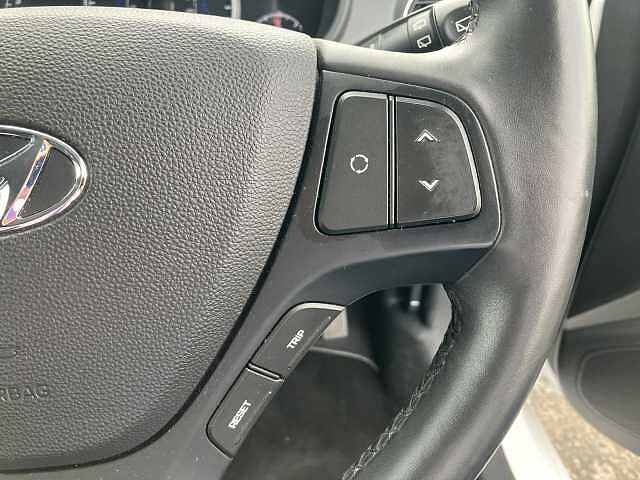Hyundai i10 1.2 Premium SE 5dr Auto