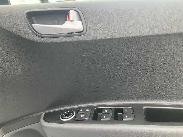Hyundai i10 1.2 Premium SE 5dr Auto