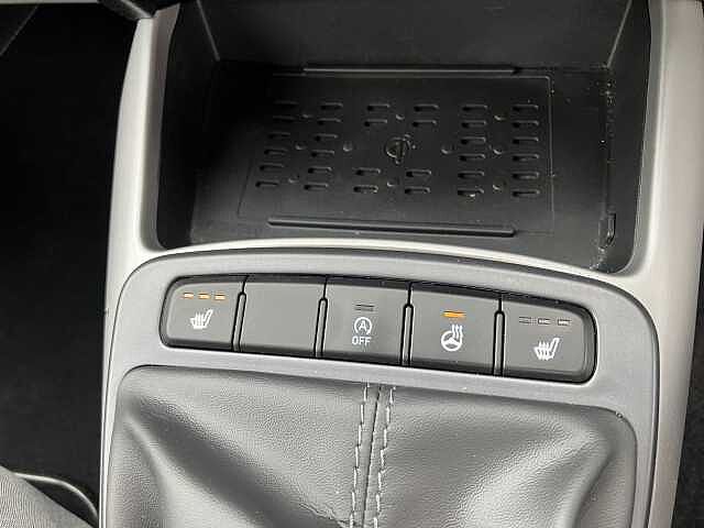 Hyundai i10 1.0 MPi Premium 5dr