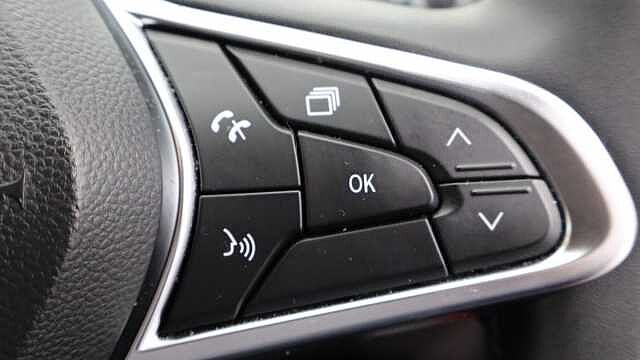 Renault Captur 1.0 TCe Iconic Edition SUV 5dr Petrol Manual Euro 6 (s/s) (90 ps)